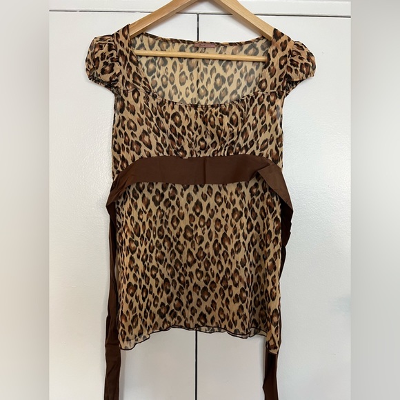 Leopard Print Top - Picture 4 of 6